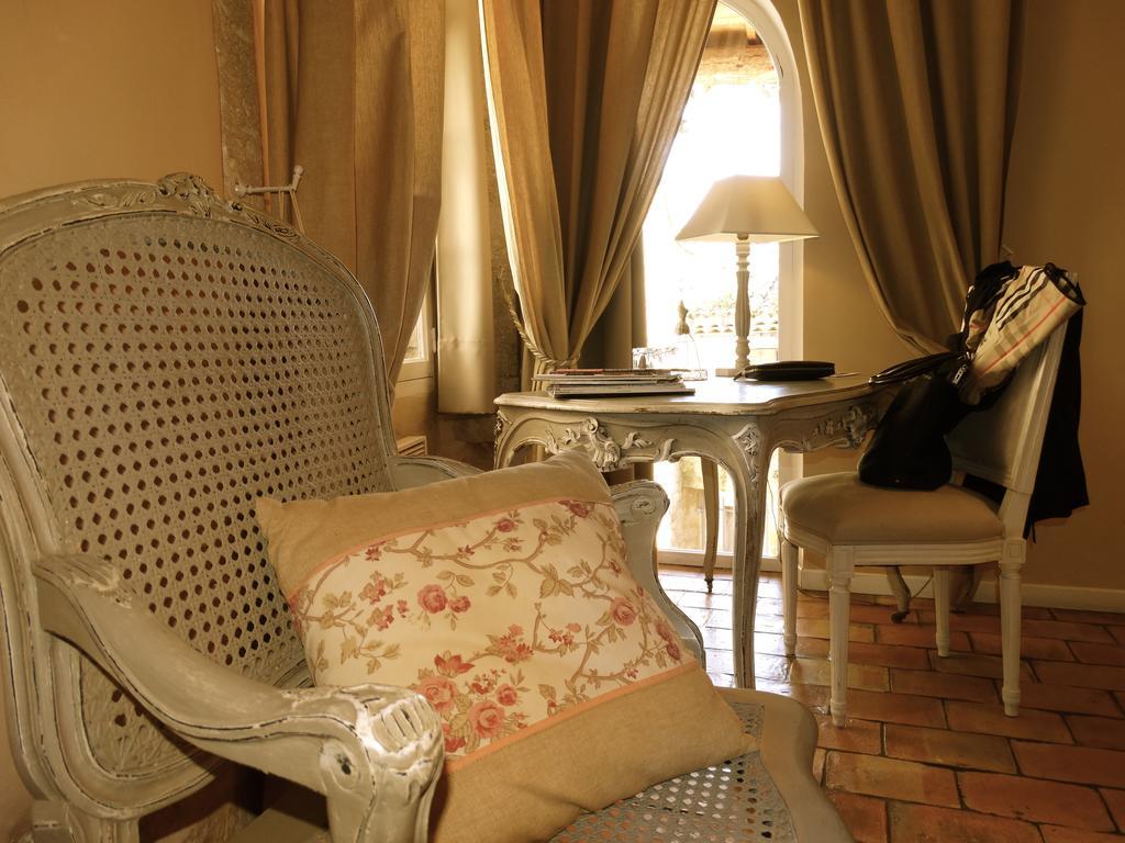 Un Patio En Luberon * Ansouis