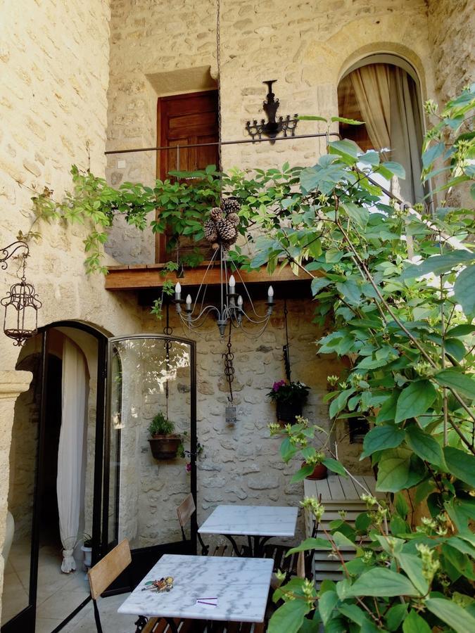 Bed & Breakfast Un Patio En Luberon Ansouis
