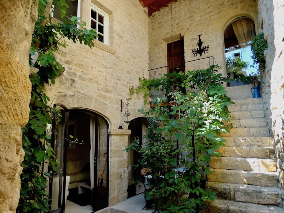 Un Patio En Luberon Bed & Breakfast Ansouis