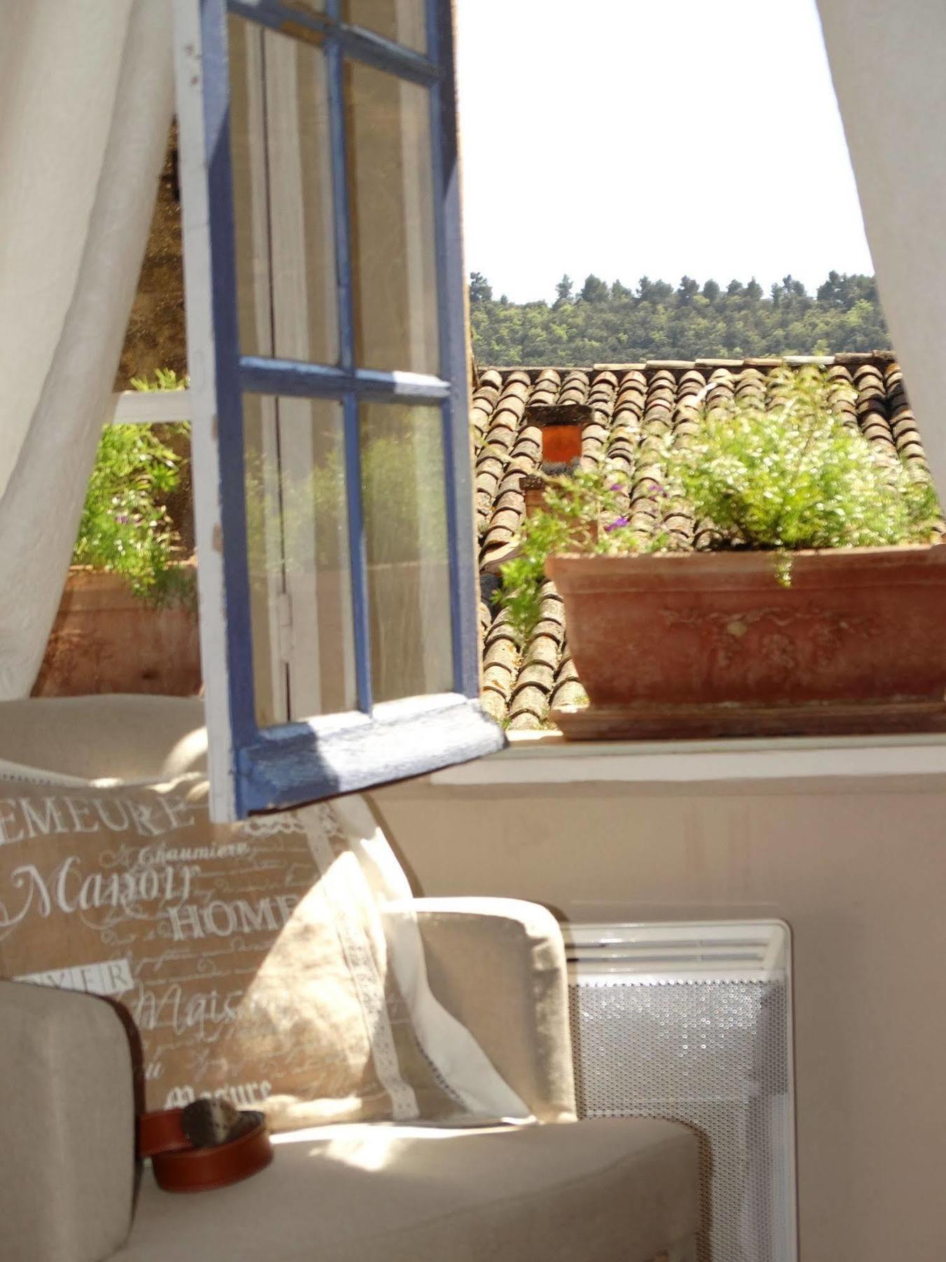 Un Patio En Luberon