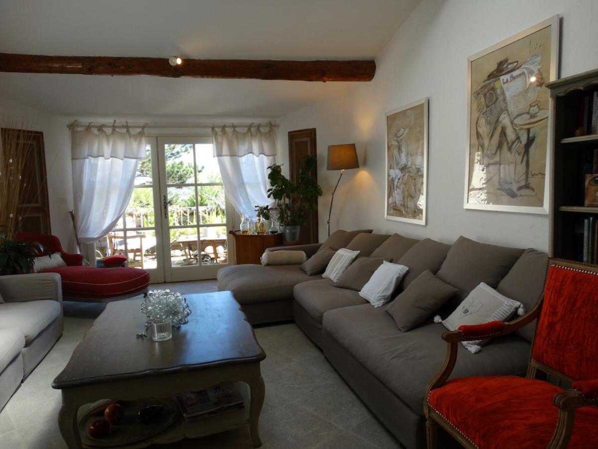 Un Patio En Luberon *
