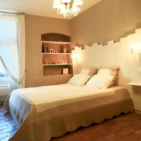 Un Patio en Luberon Bed and Breakfast Ansouis Buitenkant foto