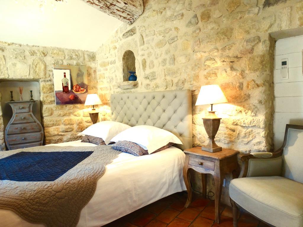 Un Patio En Luberon * Ansouis