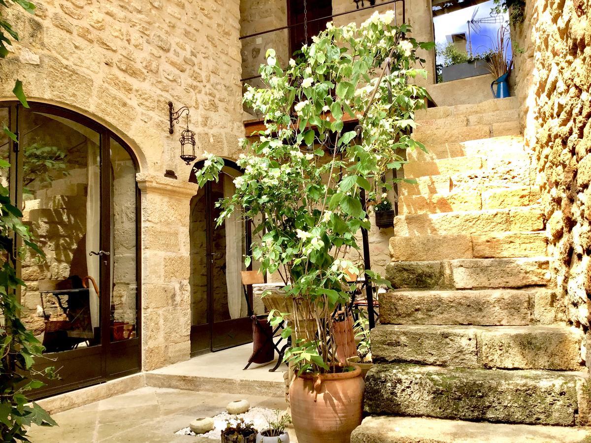 Bed & Breakfast Un Patio En Luberon